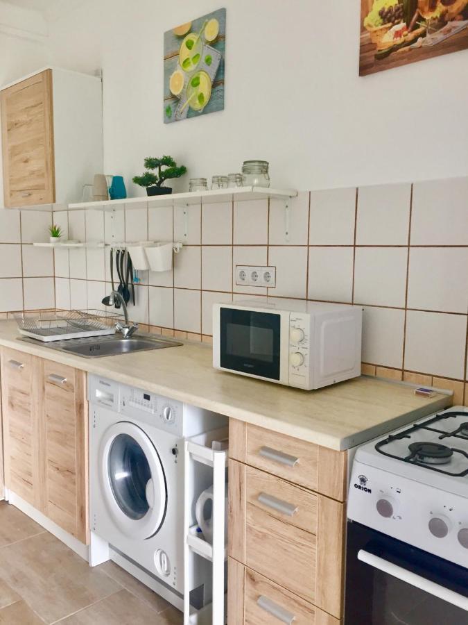 Lelle-Kert Apartman 01 발라톤엘 외부 사진